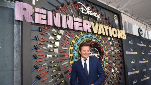Jeremy Renner Red Carpet Rennervations