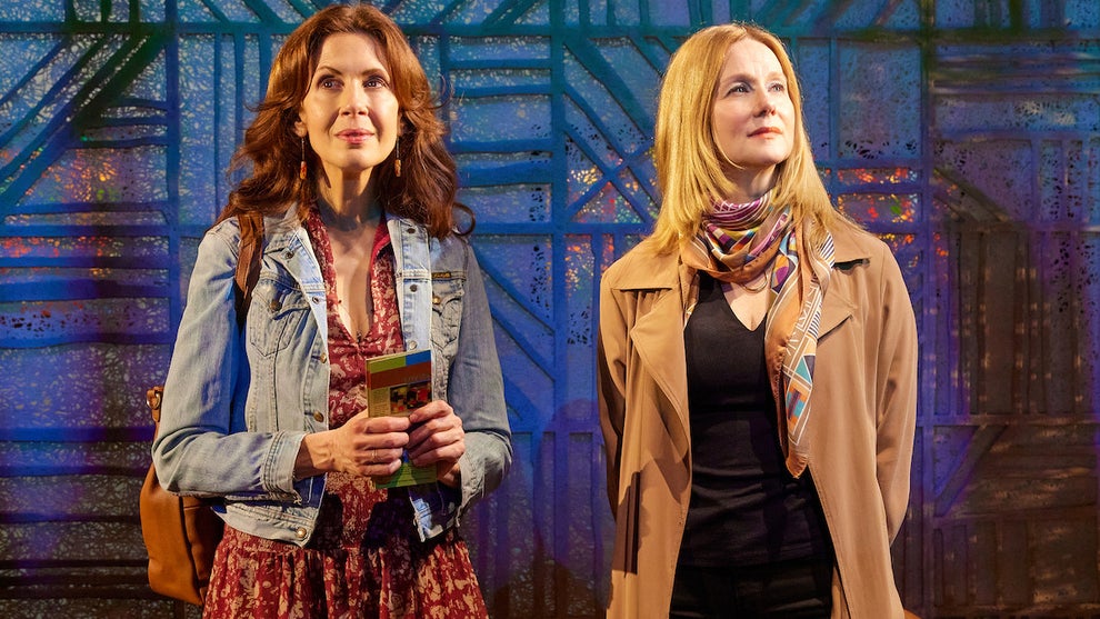 Jessica Hecht and Laura Linney in Summer 1976