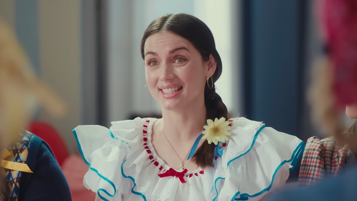 SNL Parodies Barbie Live Action Movie With Sadder American Girl Doll