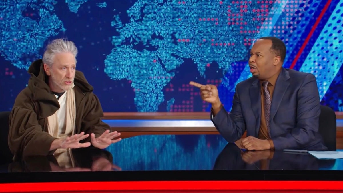 Jon Stewart Plays Obi-Wan Kenobi for Roy Wood Jr. to Help 'The Daily Show' Cover Trump Arraignment (Video)