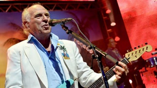 Jimmy Buffett, ‘Margaritaville’ Singer, Dies at 76