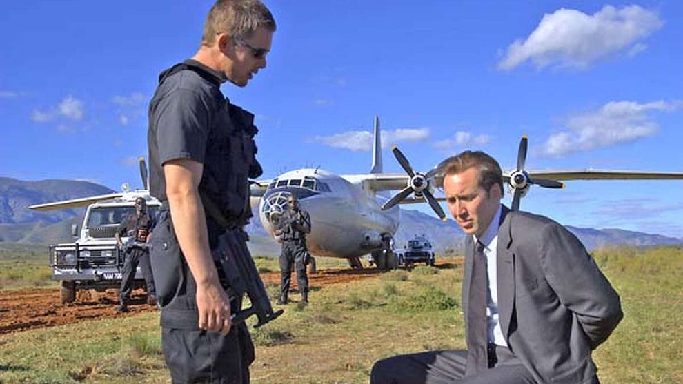 Ethan Hawke and Nicolas Cage in "Lord of War" (Credit: Lionsgate/Garth Stead)