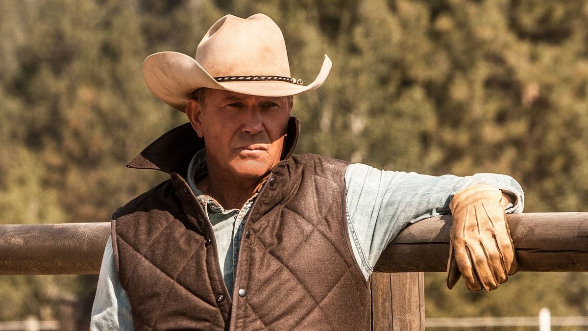 Why did kevin costner leave yellowstone 