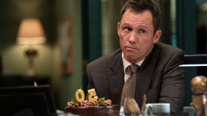 Jeffrey Donovan as Det. Frank Cosgrove in Appraisal episode of "Law & Order"
