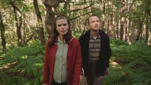 Black-Mirror-Beyond-The-Sea-Kate-Mara-Aaron-Paul