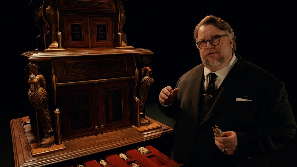 Guillermo del Toro in "Cabinet of Curiosities" (Photo credit: Netflix)