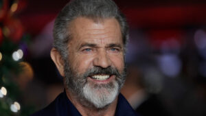 Mel Gibson arrives at the U.K. Premiere of "Daddy's Home 2"