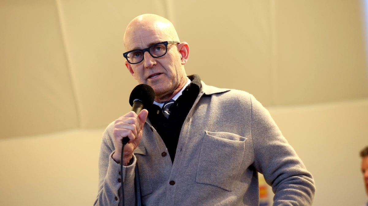 Veteran LAist Entertainment Host John Horn Leaves Station After 9 Years - Vimarsana News