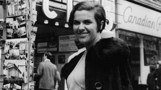 Volkswagen Uses AI to Resurrect the Late Brazilian Singer Elis Regina for Commercial (Video)