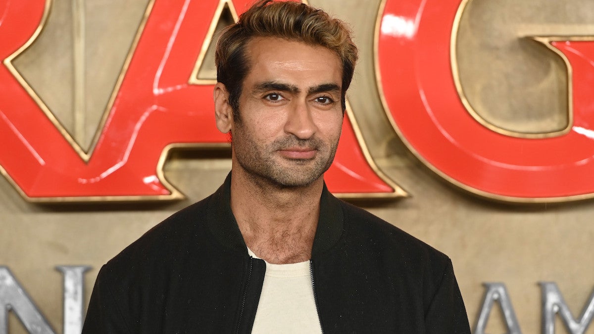 Kumail Nanjiani to Make Directorial Debut With Orion Horror Comedy ‘Howl’