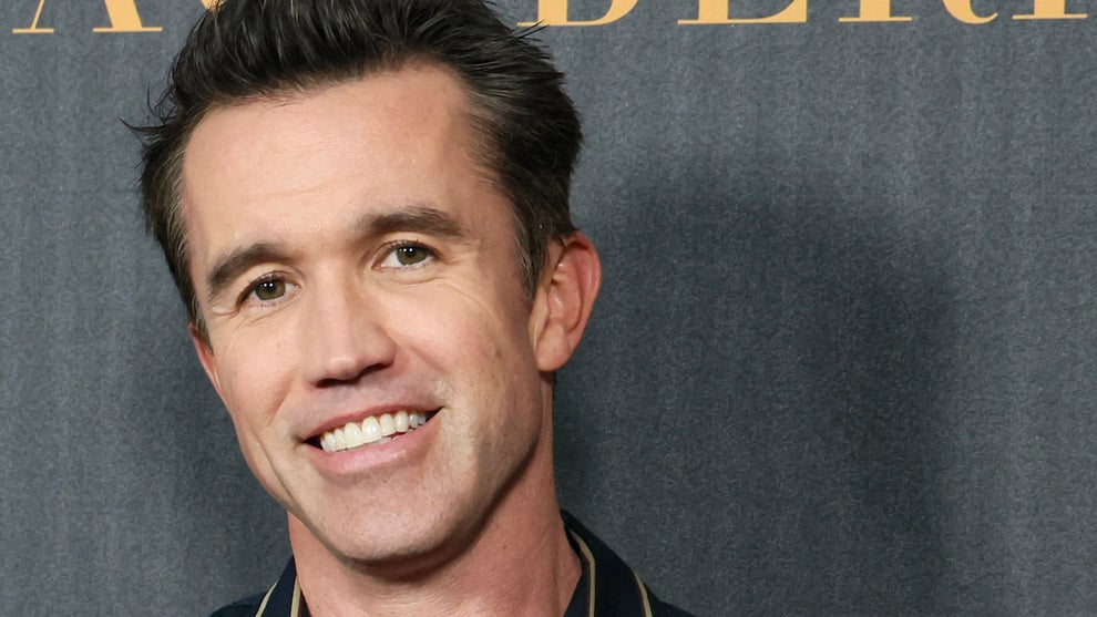 Rob McElhenney attends the Los Angeles premiere of "Blackberry"