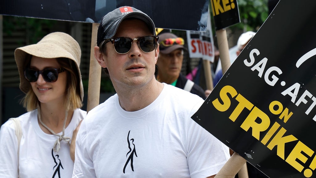 Chris Lowell on the picket line in front of Amazon/HBO at 450 W 33 street in NYC