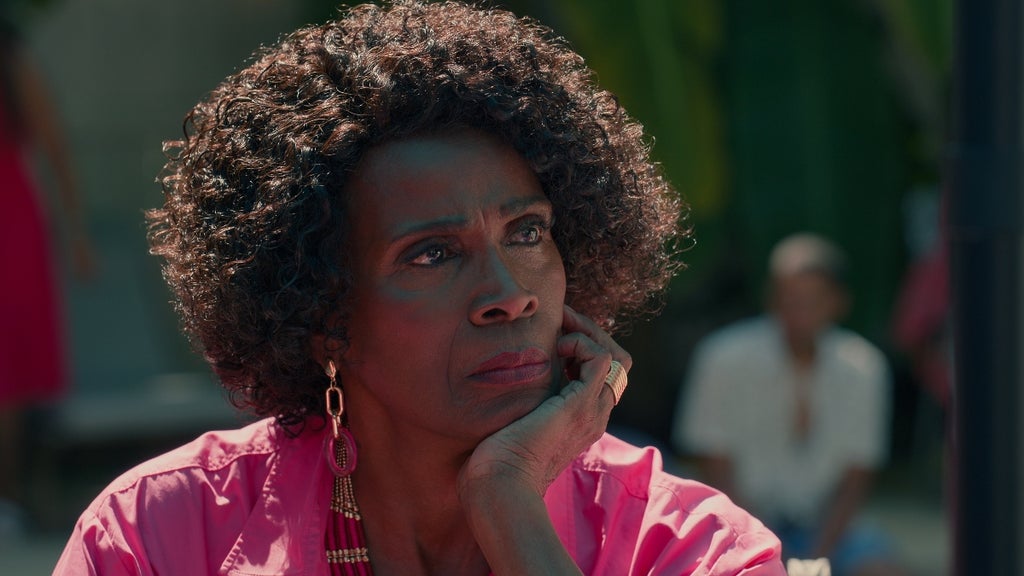 Sweet Magnolias Janet Hubert as Bev
