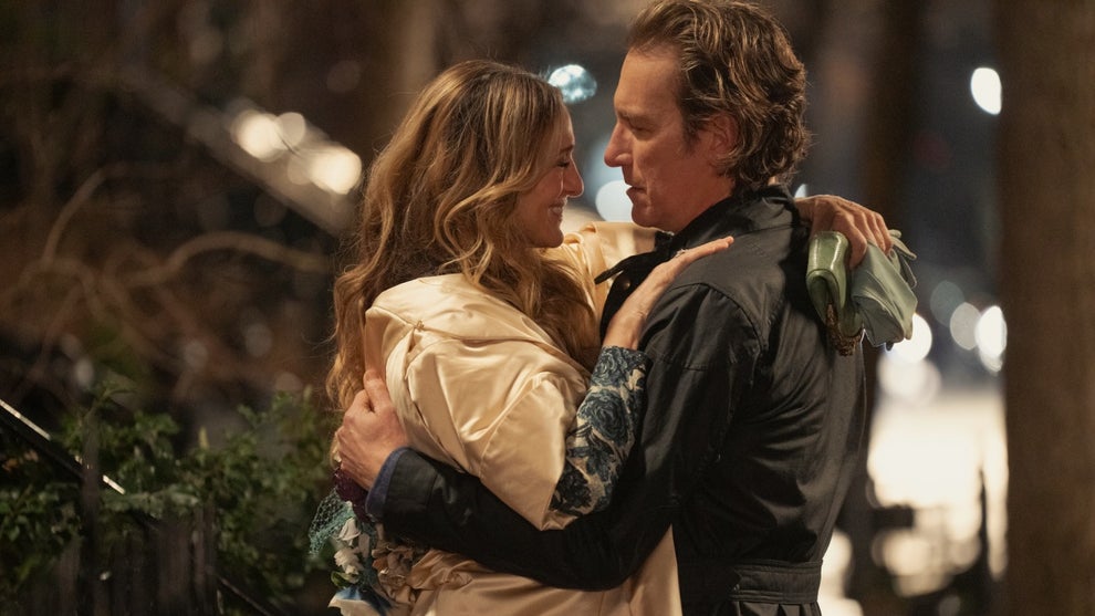 Carrie (Sarah Jessica Parker) and Aidan (John Corbett) in And Just Like That (Photo Credit: Max)