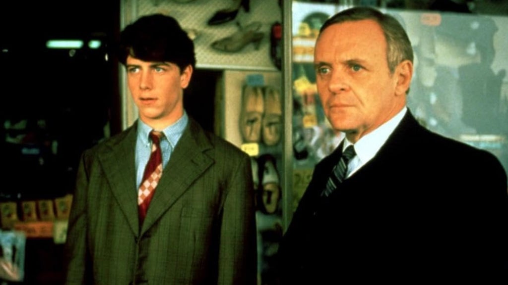 Ben Mendelsohn and Anthony Hopkins in The Efficiency Expert