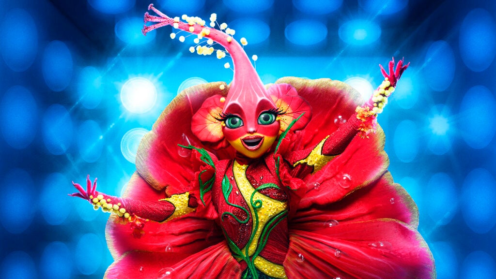 'The Masked Singer' Reveal Hibiscus Struggled With Doors