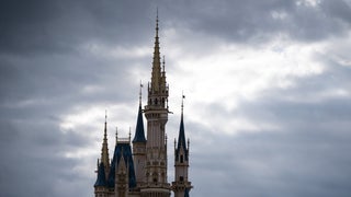 Disneyland Reaches Tentative Labor Agreement With 14,000 Theme Park Workers