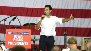 Vivek Ramaswamy a ‘Much Bigger Threat’ to Ron DeSantis in GOP Primary, Sean Spicer Says: ‘Amazing Traction’ (Video)