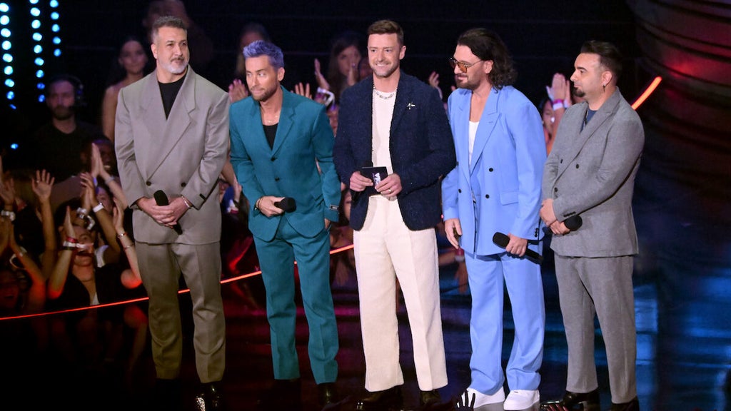 NSYNC-VMAS