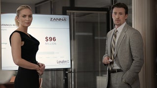 ‘Pain Hustlers’ Review: Emily Blunt Dominates Netflix’s Simplistic Opioid Drama