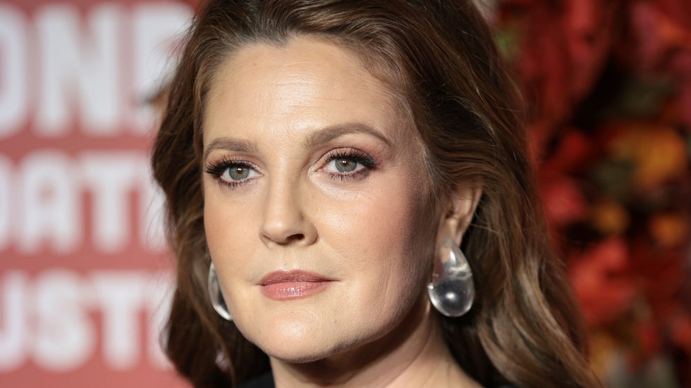 Drew Barrymore attends the Clooney Foundation For Justice Inaugural Albie Awards (Photo Credit: Getty Collection)
