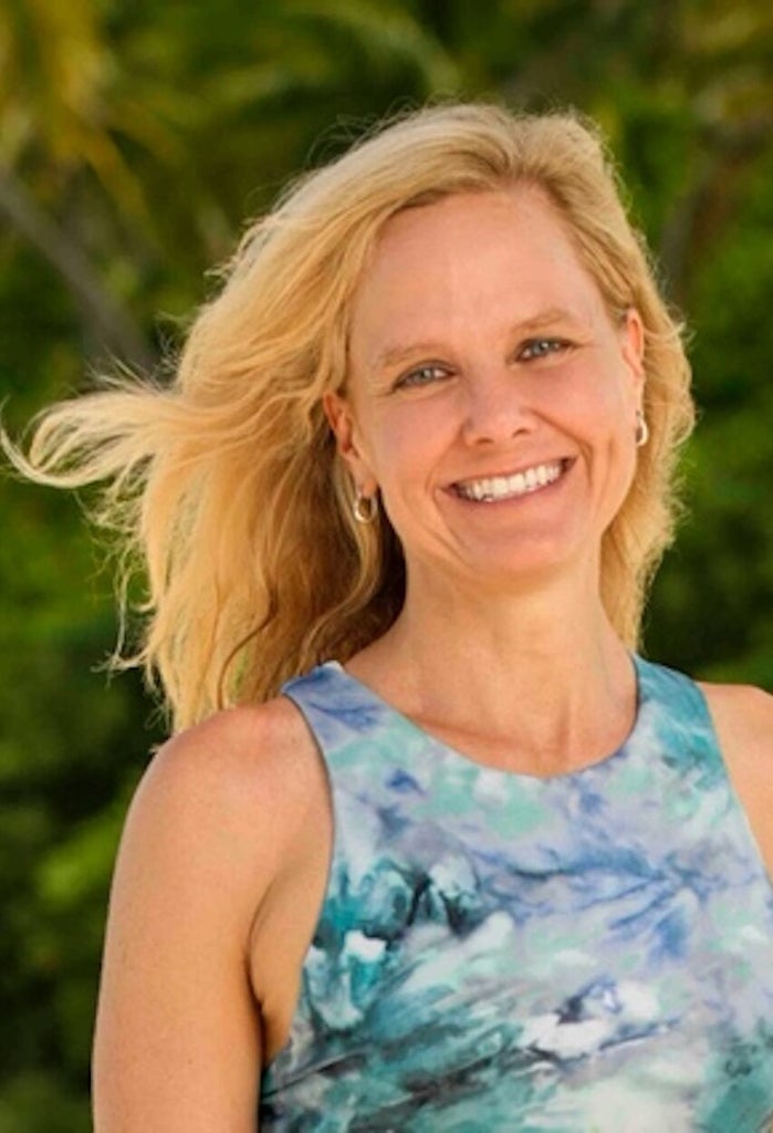 Survivor-Cast-Julie-Alley