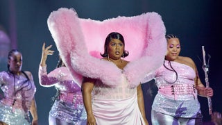 Lizzo Asks Court to Dismiss Dancers’ Lawsuit, Cites ‘Justified’ Conduct