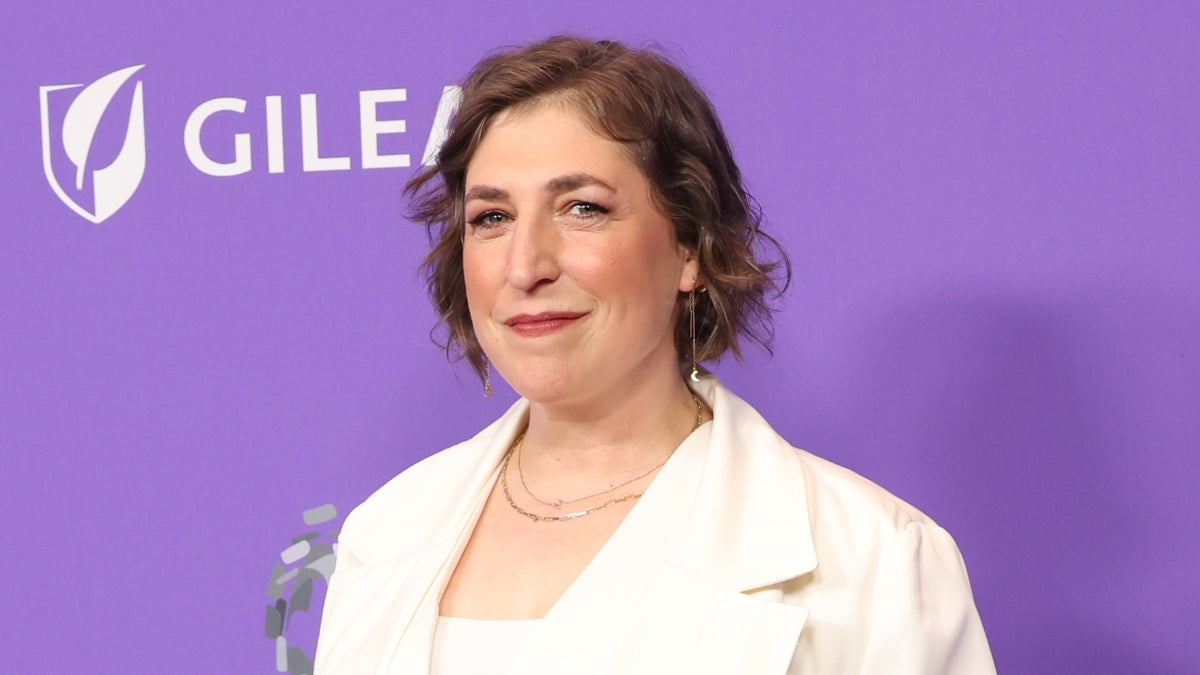 Mayim Bialik Says the Most Devastating Part of ‘Quiet on Set’ Is That Abuse Wasn’t Just at Nickelodeon | Video