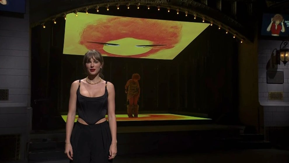 Taylor Swift SNL Cameo