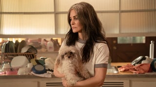 ‘Shining Vale’ Season 2 Time Jump Blurs Courteney Cox’s State of Mind: ‘Is She Psychotic or Possessed?’