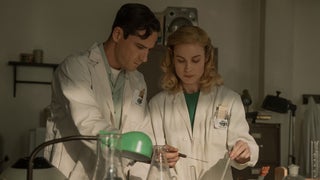 ‘Lessons in Chemistry’ Showrunner and Director Spotlight the Ring Scene in Episode 7: ‘This Is not a Traditional Love Story’