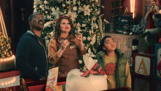 Eddie Murphy Ruins – and Then Must Save – Christmas in New ‘Candy Cane Lane’ Trailer