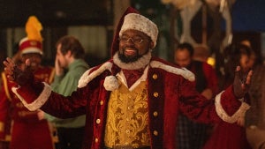 Lil Rel Howery as Santa "Nick" Claus in "Dashing Through the Snow" (Photo credit: Disney+)