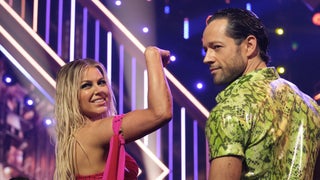 ‘Dancing With the Stars’ Week 7: Ariana Madix ‘Seamlessly’ Channels Britney Spears in ‘I’m a Slave 4 U’ Routine