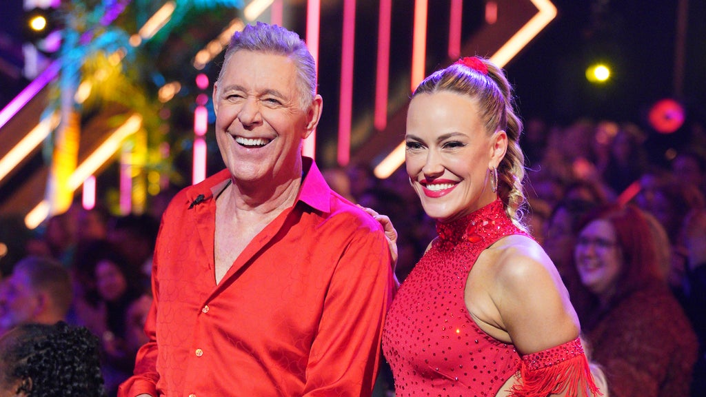 Barry Williams and pro partner Peta Murgatroyd on Season 32 of Dancing With the Stars