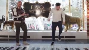 dwayne-johnson-jimmy-fallon-piano