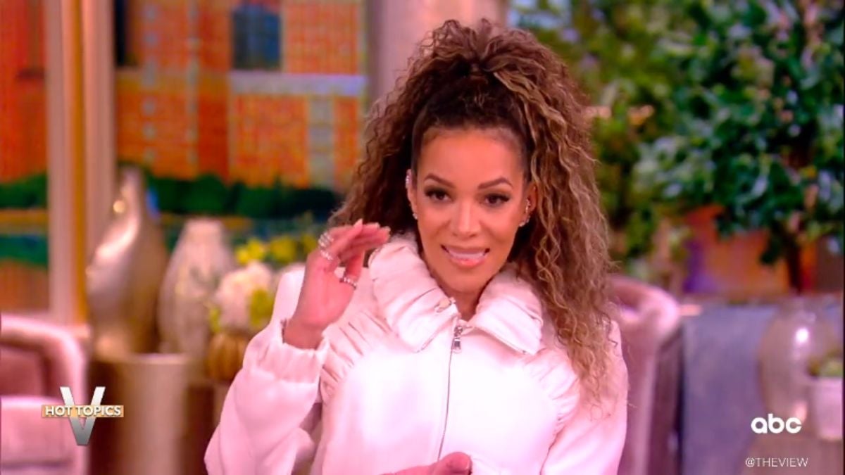 The View: Sunny Hostin Marvels at How 'Radioactive Orange' Trump Is in ...