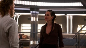 Lena Headey (R) in "Beacon 23"