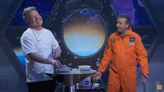 Gordon Ramsay Turns ‘Hell’s Kitchen’ Into a Space-Themed Food Fight | Exclusive Video