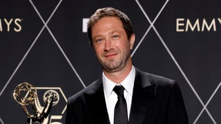 ‘The Bear’ Star Ebon Moss-Bachrach Talks That Taylor Swift Needle Drop and ‘Wanting to Do the Song Justice’ | Video