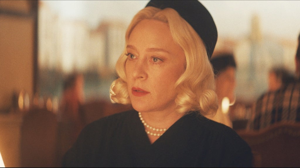 Feud: Capote vs The Swans