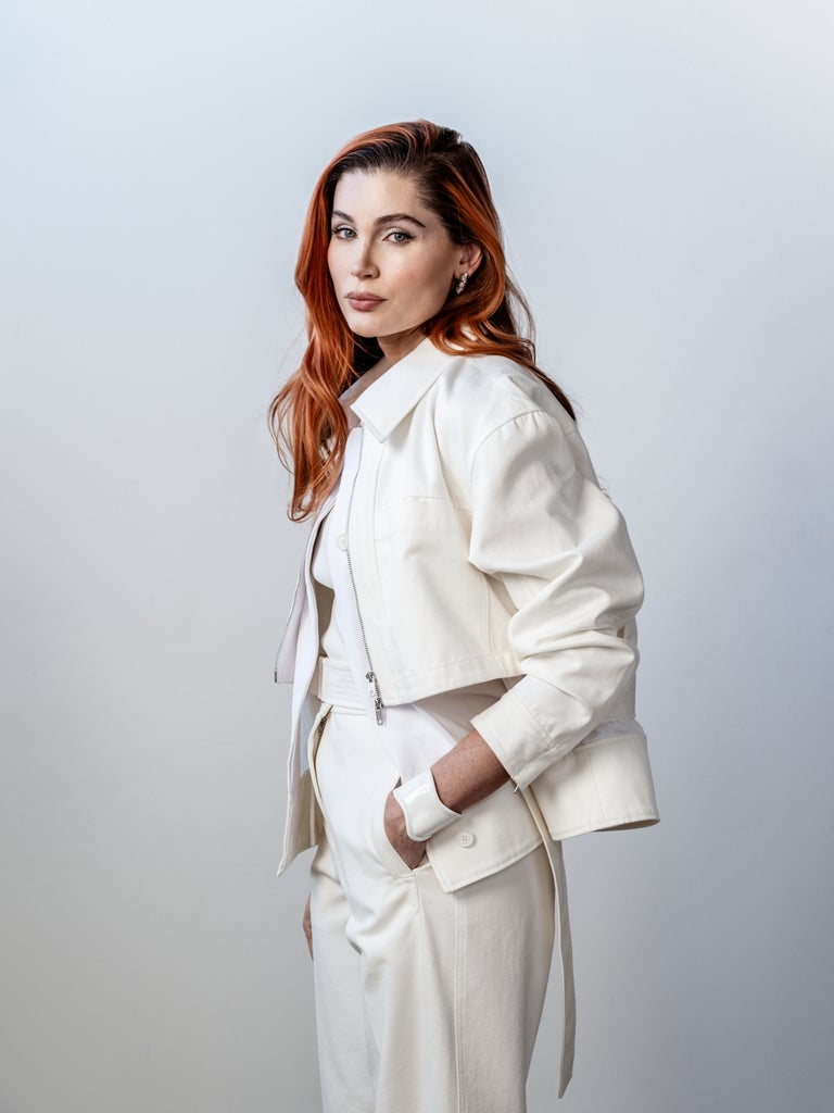 Trace Lysette, Monica