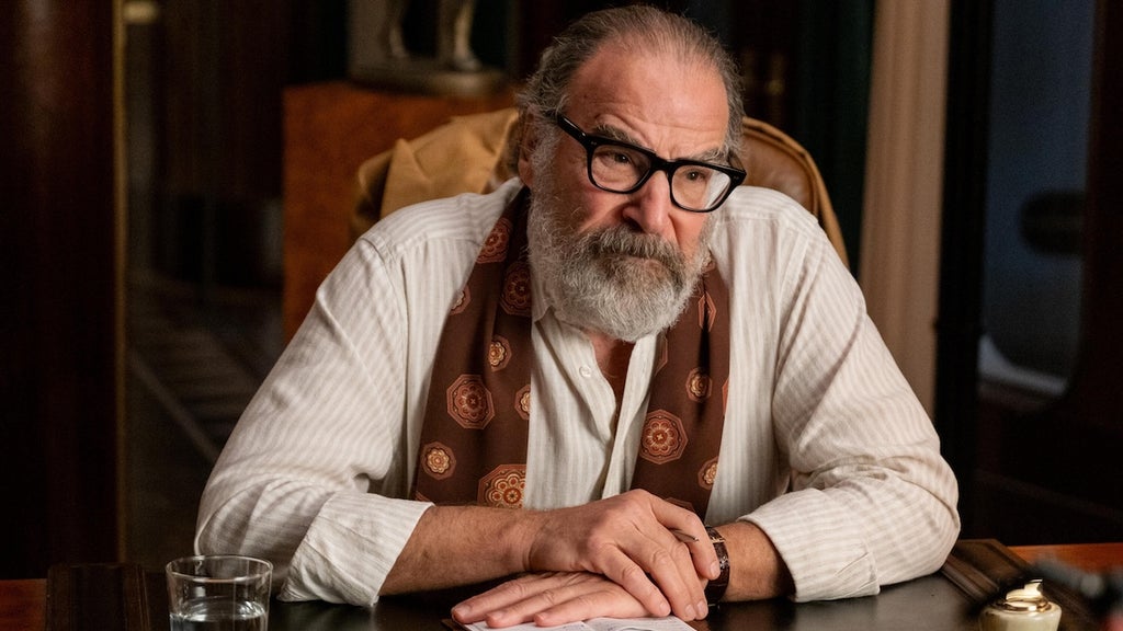 death-and-other-details-mandy-patinkin-hulu