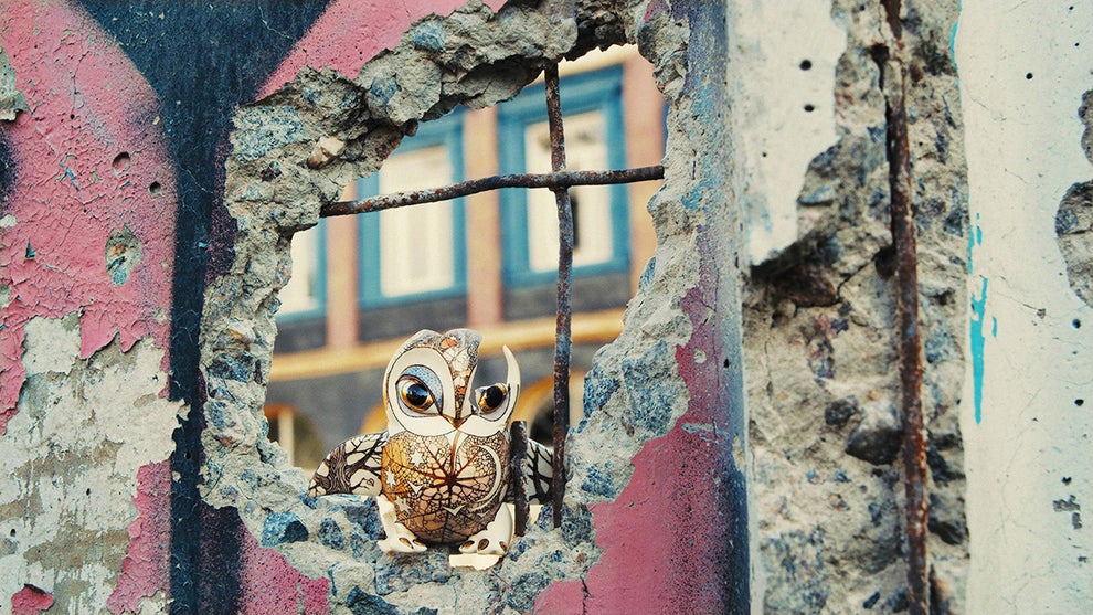 "Porcelain War"