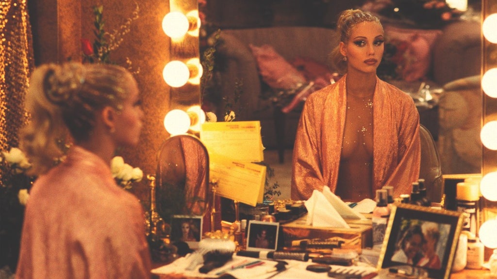 Elizabeth Berkley in "Showgirls" (MGM/UA)