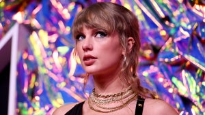 taylor-swift-sparkles
