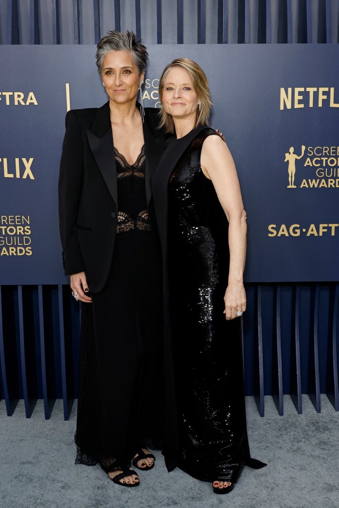 (L-R) Alexandra Hedison and Jodie Foster attend the 30th Annual Screen Actors Guild Awards at Shrine Auditorium and Expo Hall on February 24, 2024 in Los Angeles, California.