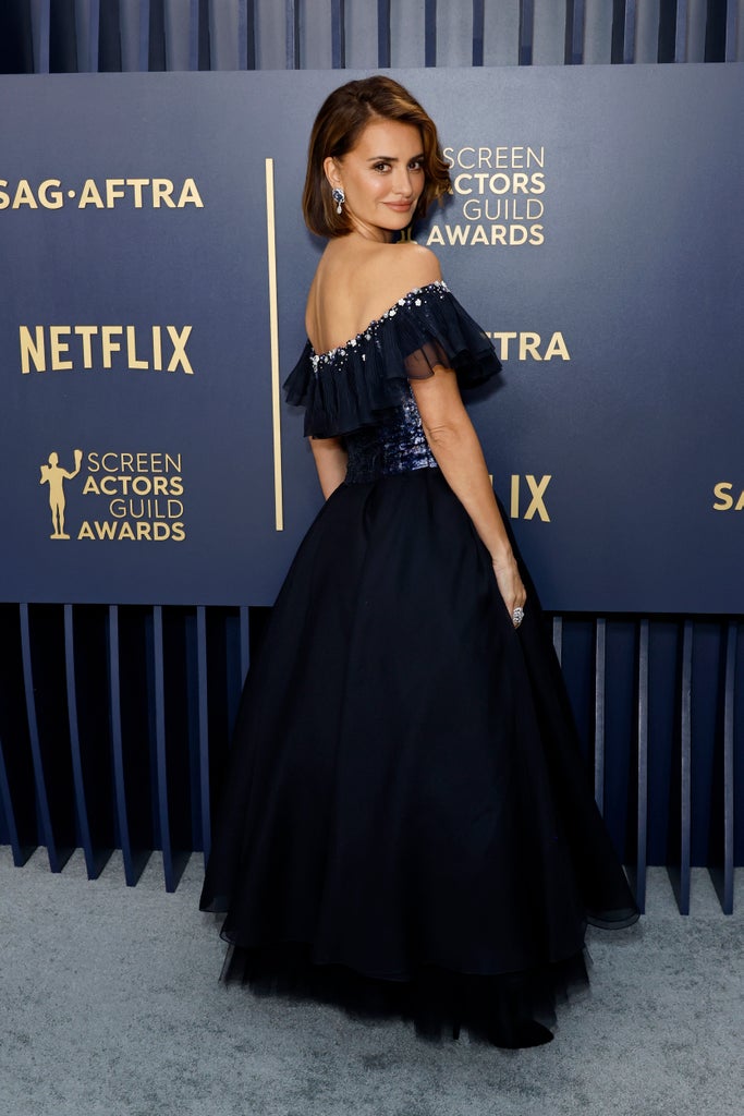 Penelope Cruz attends the 30th Annual Screen Actors Guild Awards at Shrine Auditorium and Expo Hall on February 24, 2024 in Los Angeles, California.