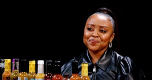 Quinta Brunson takes on the Wings of Death with Sean Evans on "Hot Ones"
