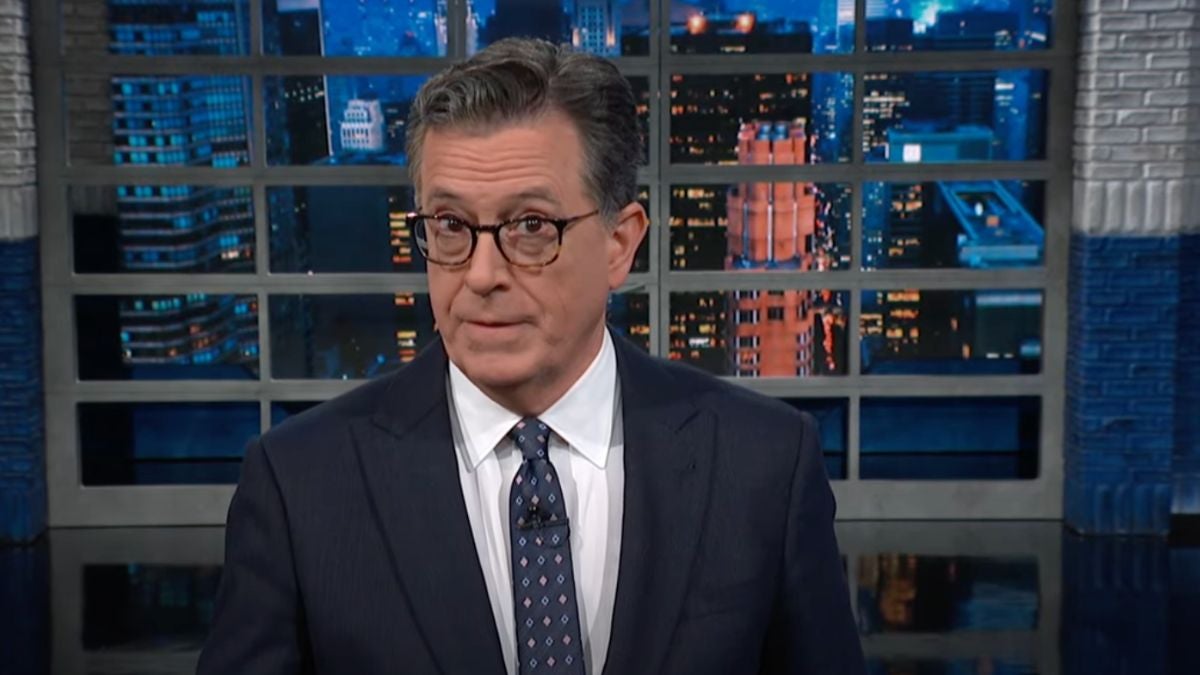 Stephen Colbert Seethes Over Seth Meyers' Interview With Biden - Vimarsana News